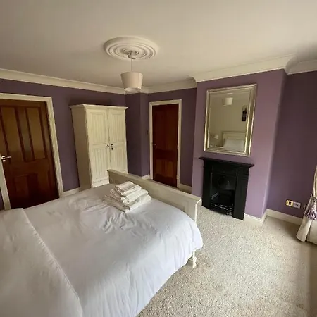 Penzion Taylors Hill Luxury Galway